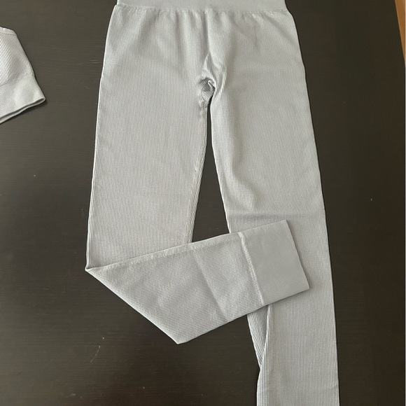 NWT Madewell Xxs/xs faded lavender seamless ribbed leggings - Picture 3 of 3